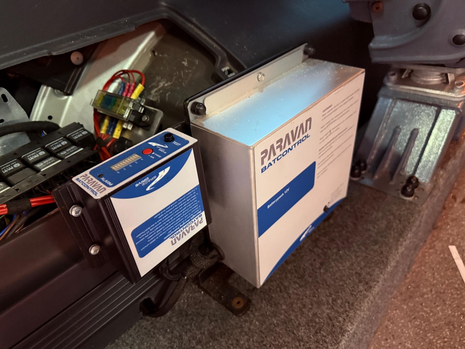 Used Volkswagen Caravelle 2011 for sale - 76306746: Photo 33