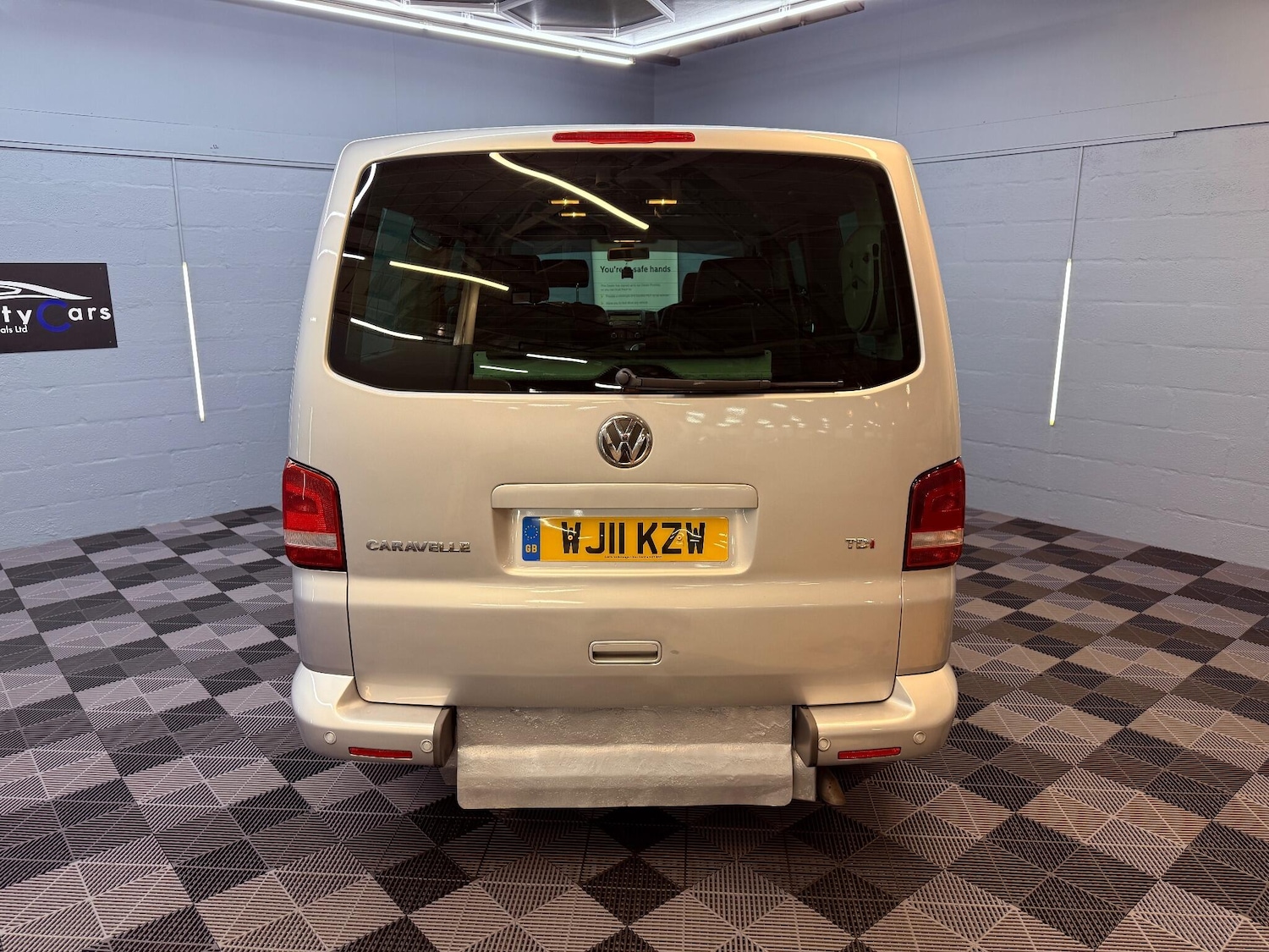 Used Volkswagen Caravelle 2011 for sale - 76306746: Photo 51