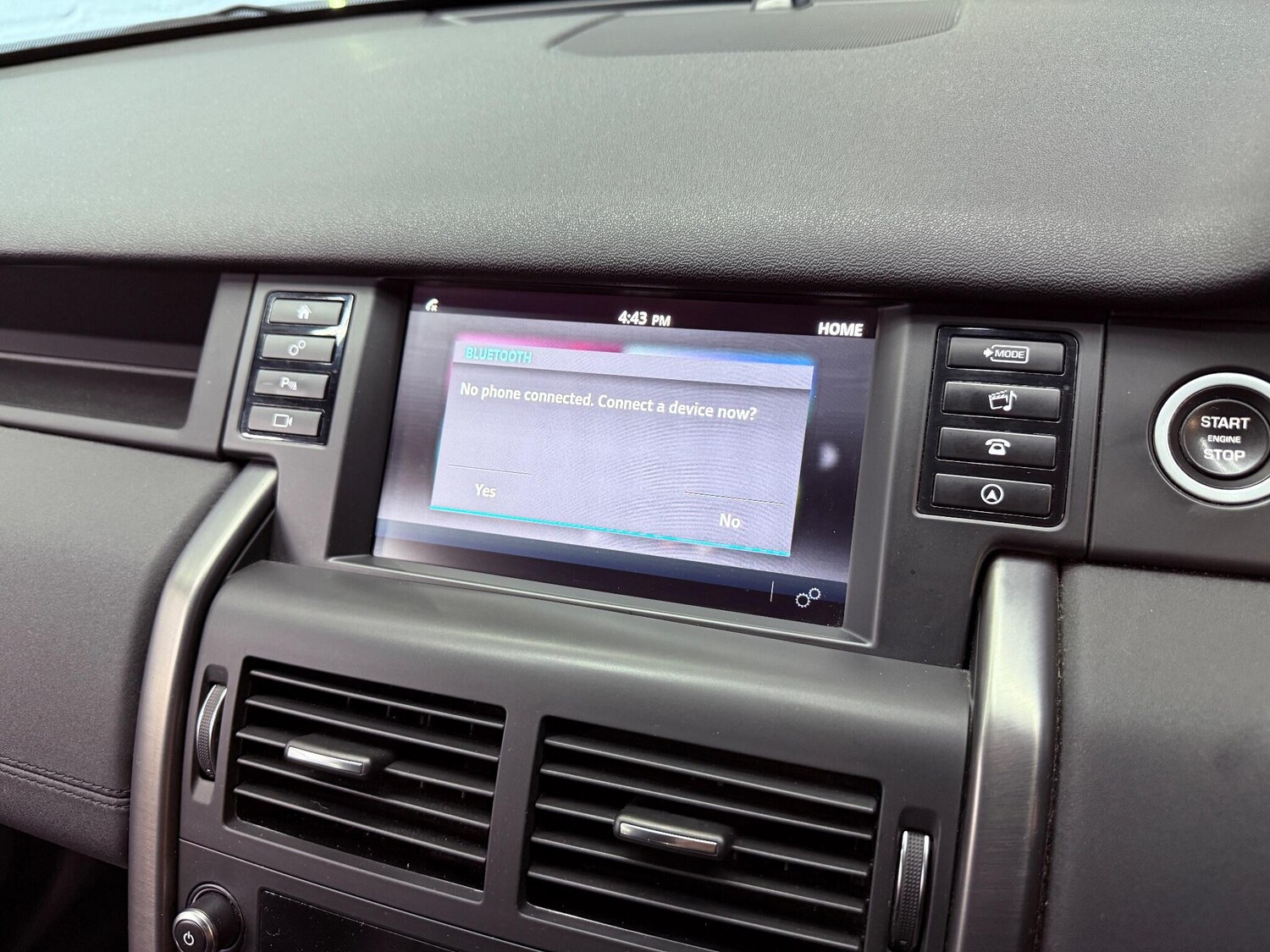 Used Land Rover Discovery Sport 2019 for sale - 76473136: Photo 11