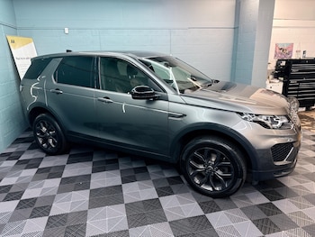 Used Land Rover Discovery Sport 2019 for sale - 76473136: Photo