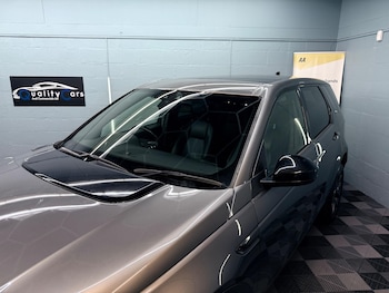 Used Land Rover Discovery Sport 2019 for sale - 76473136: Photo