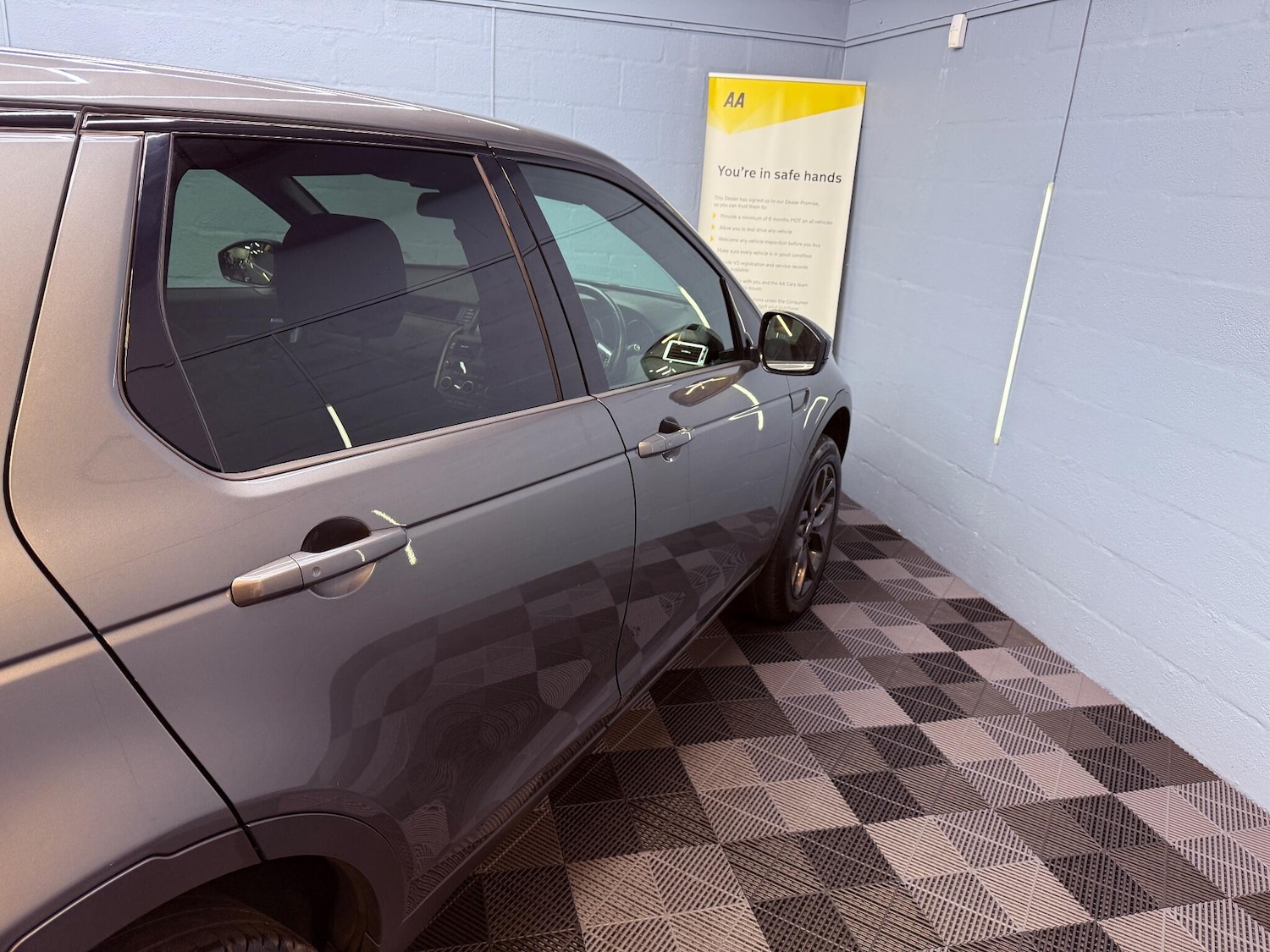 Used Land Rover Discovery Sport 2019 for sale - 76473136: Photo 50