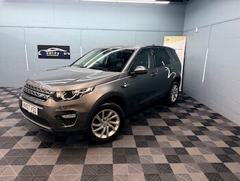 Used Land Rover Discovery Sport 2017 for sale - 76671690: Photo