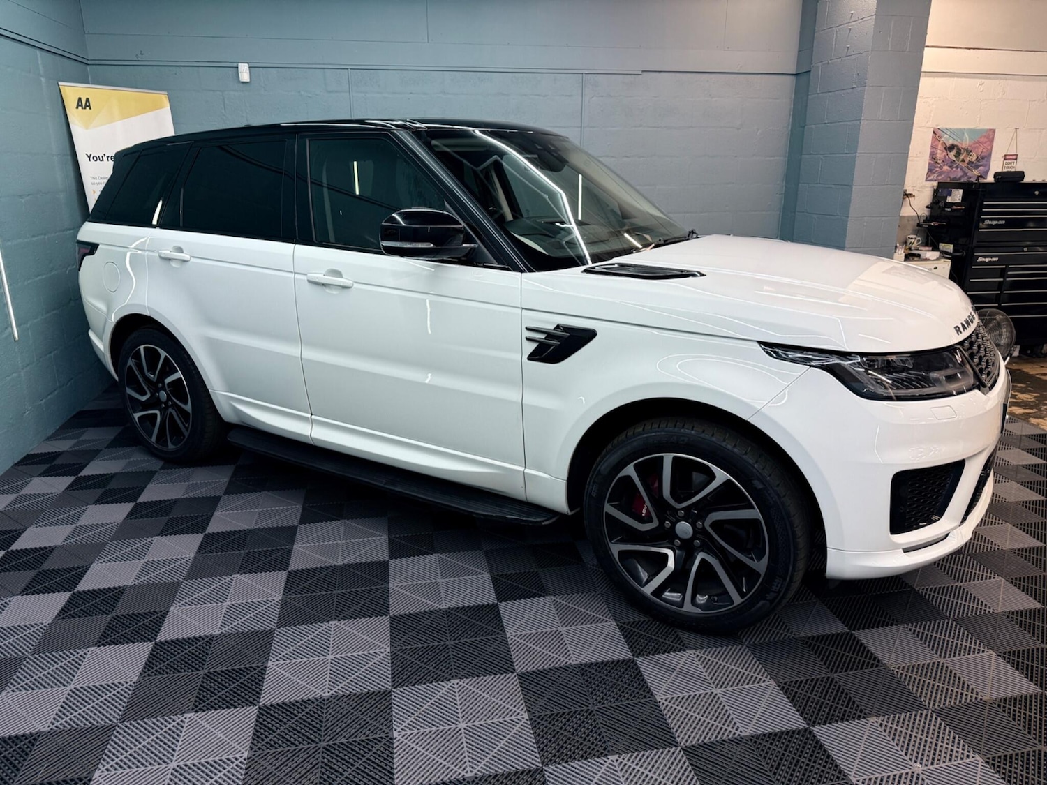 Used Land Rover Range Rover Sport for sale - 77696302: Photo 4