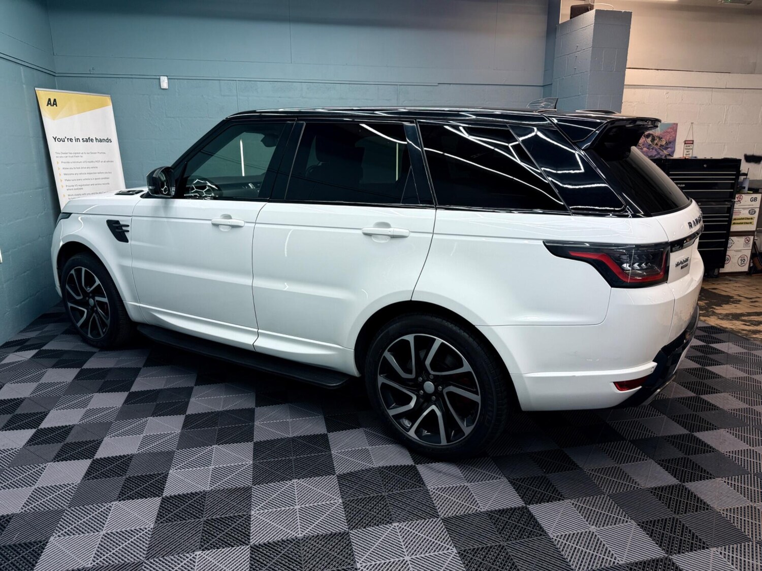 Used Land Rover Range Rover Sport for sale - 77696302: Photo 79