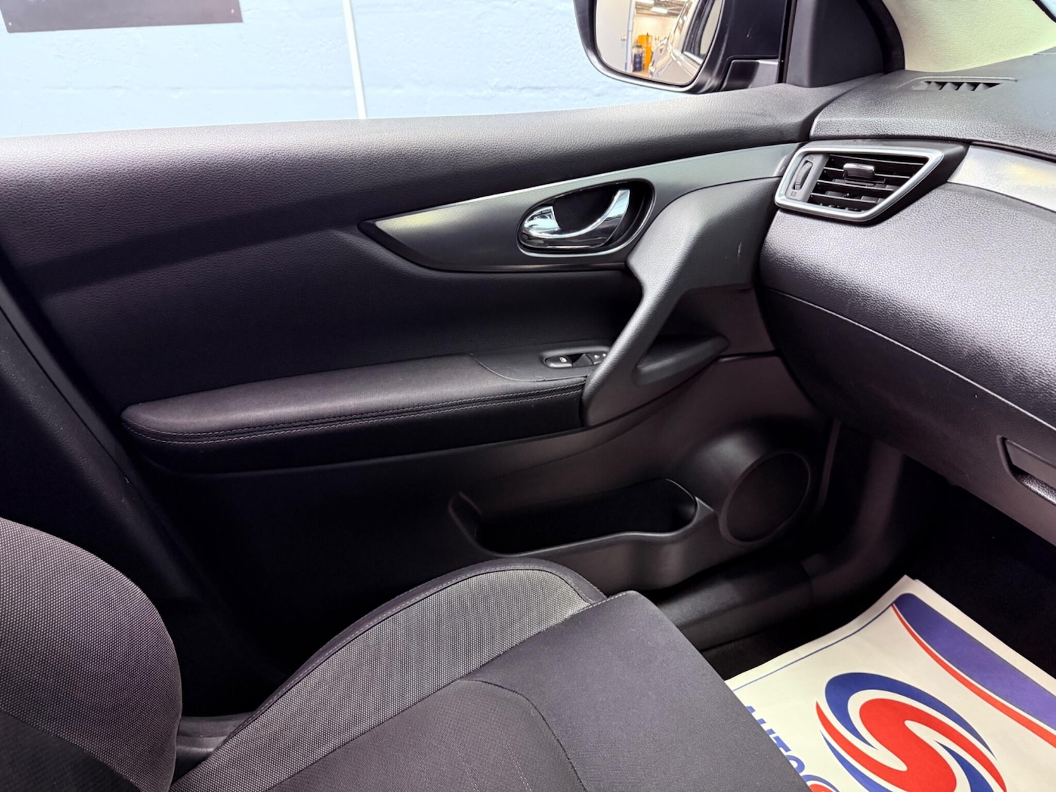 Used Nissan Qashqai 2017 for sale - 77646652: Photo 13