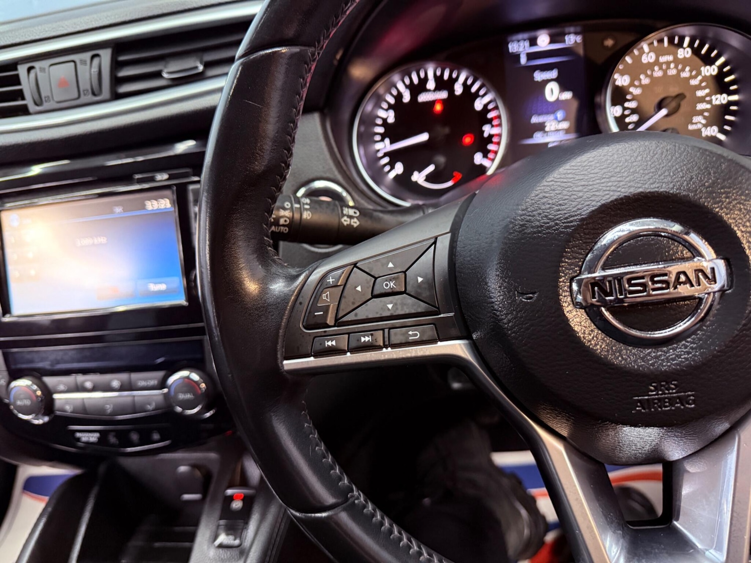 Used Nissan Qashqai 2017 for sale - 77646652: Photo 22