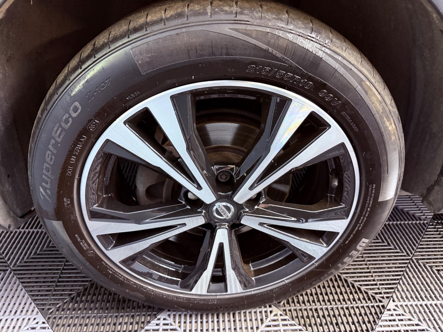 Used Nissan Qashqai 2017 for sale - 77646652: Photo 24