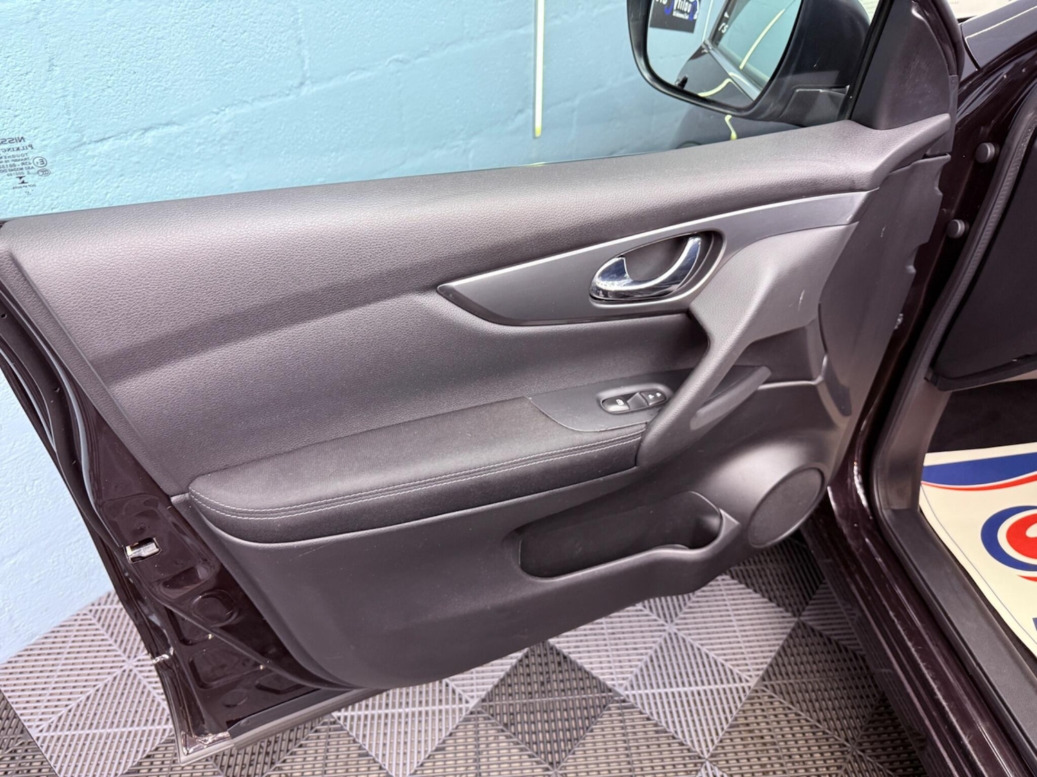 Used Nissan Qashqai 2017 for sale - 77646652: Photo 25