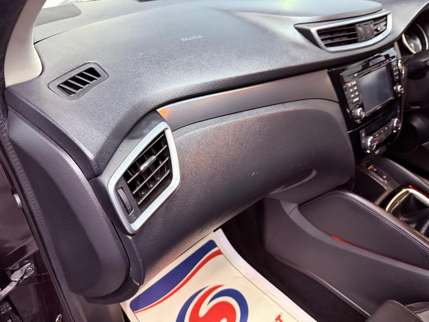 Used Nissan Qashqai 2017 for sale - 77646652: Photo 28