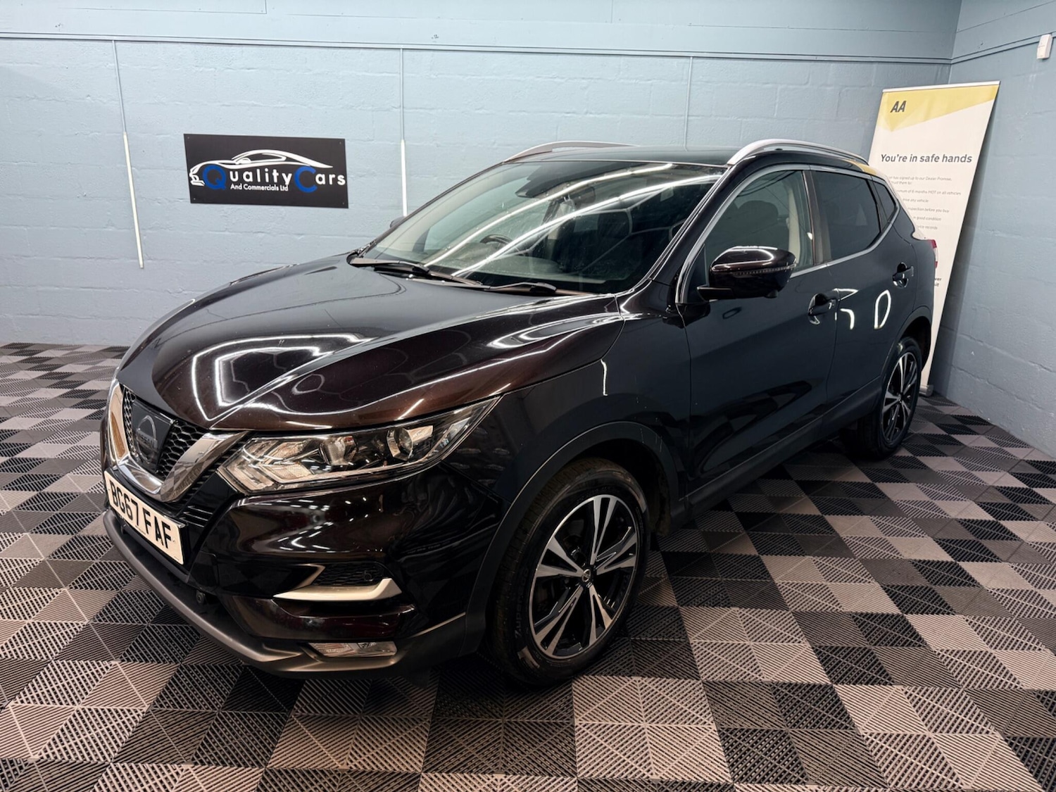 Used Nissan Qashqai 2017 for sale - 77646652: Photo 5