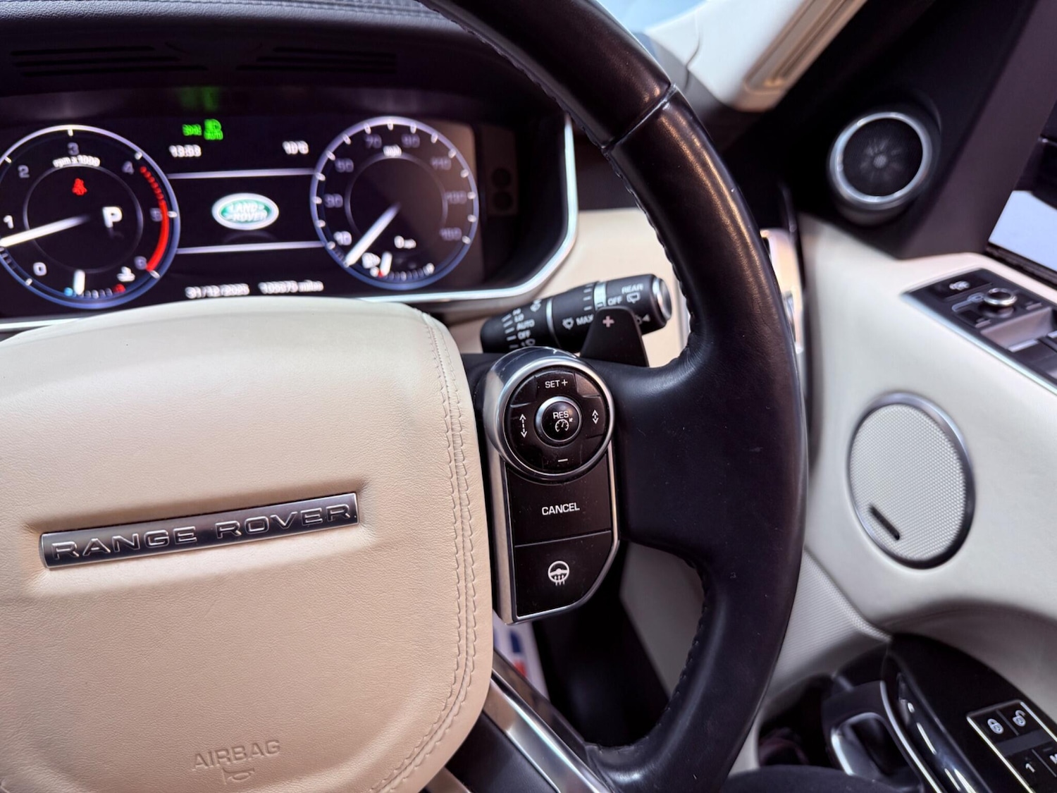 Used Land Rover Range Rover 2014 for sale - 76990857: Photo 24