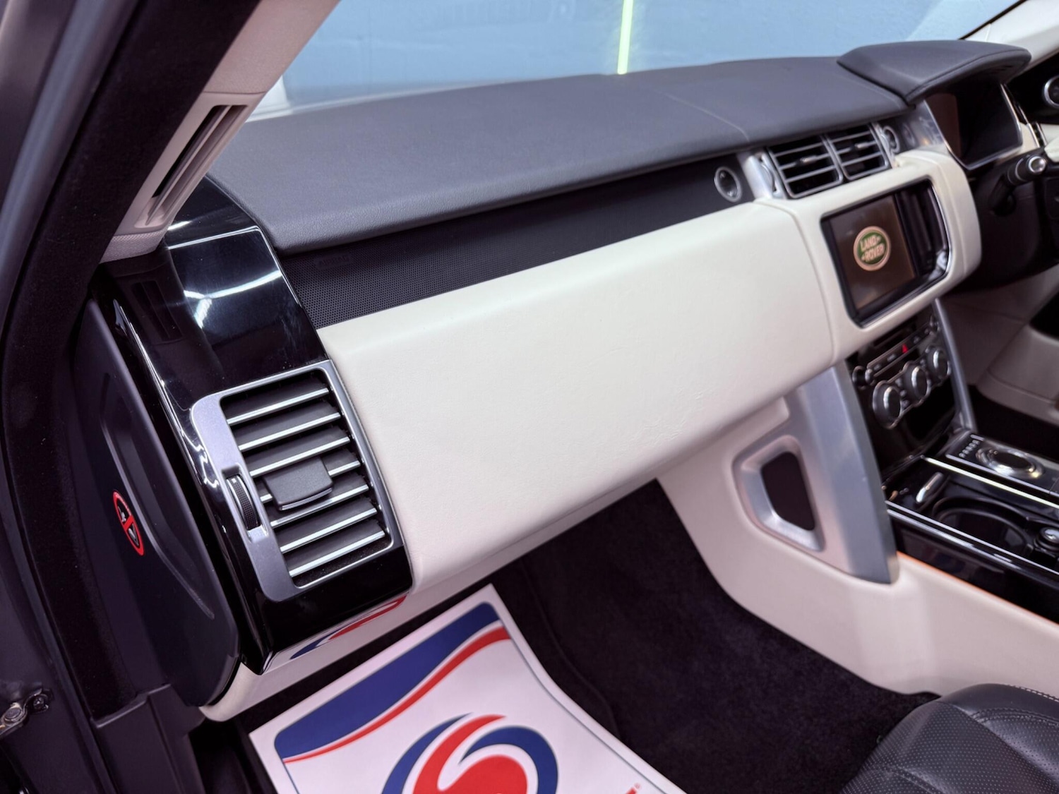 Used Land Rover Range Rover 2014 for sale - 76990857: Photo 32