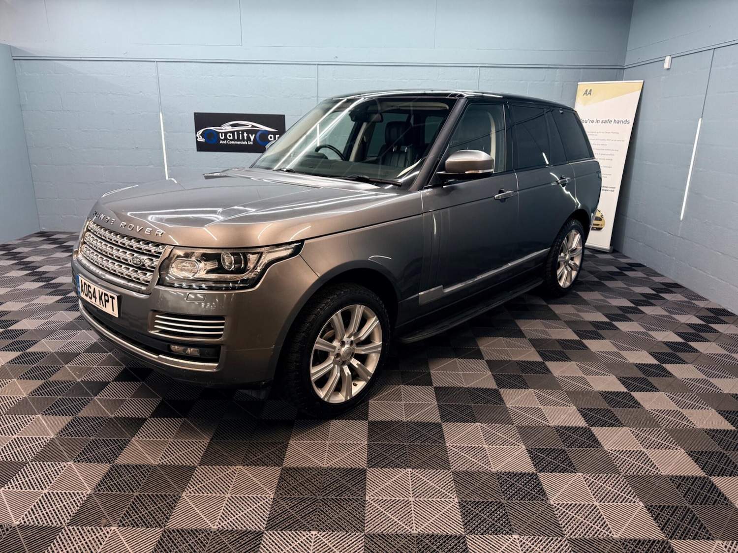 Used Land Rover Range Rover 2014 for sale - 76990857: Photo 5