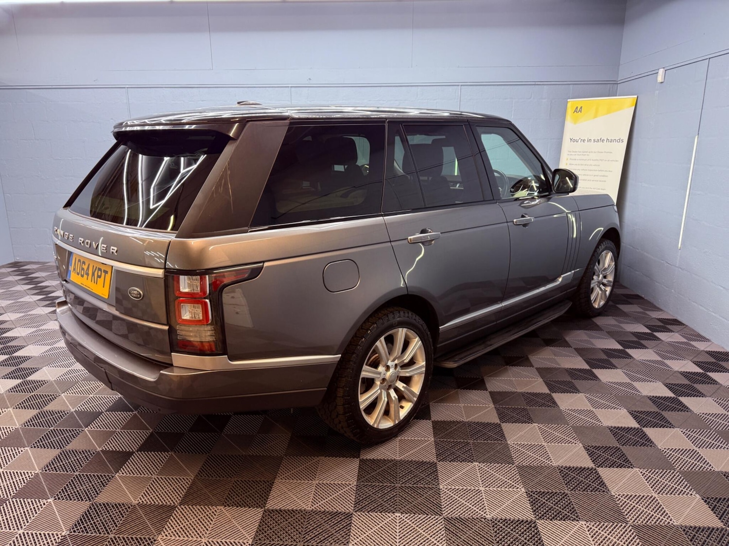 Used Land Rover Range Rover 2014 for sale - 76990857: Photo 75