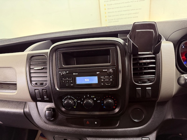 Used Nissan NV300 2019 for sale - 75350948: Photo 10