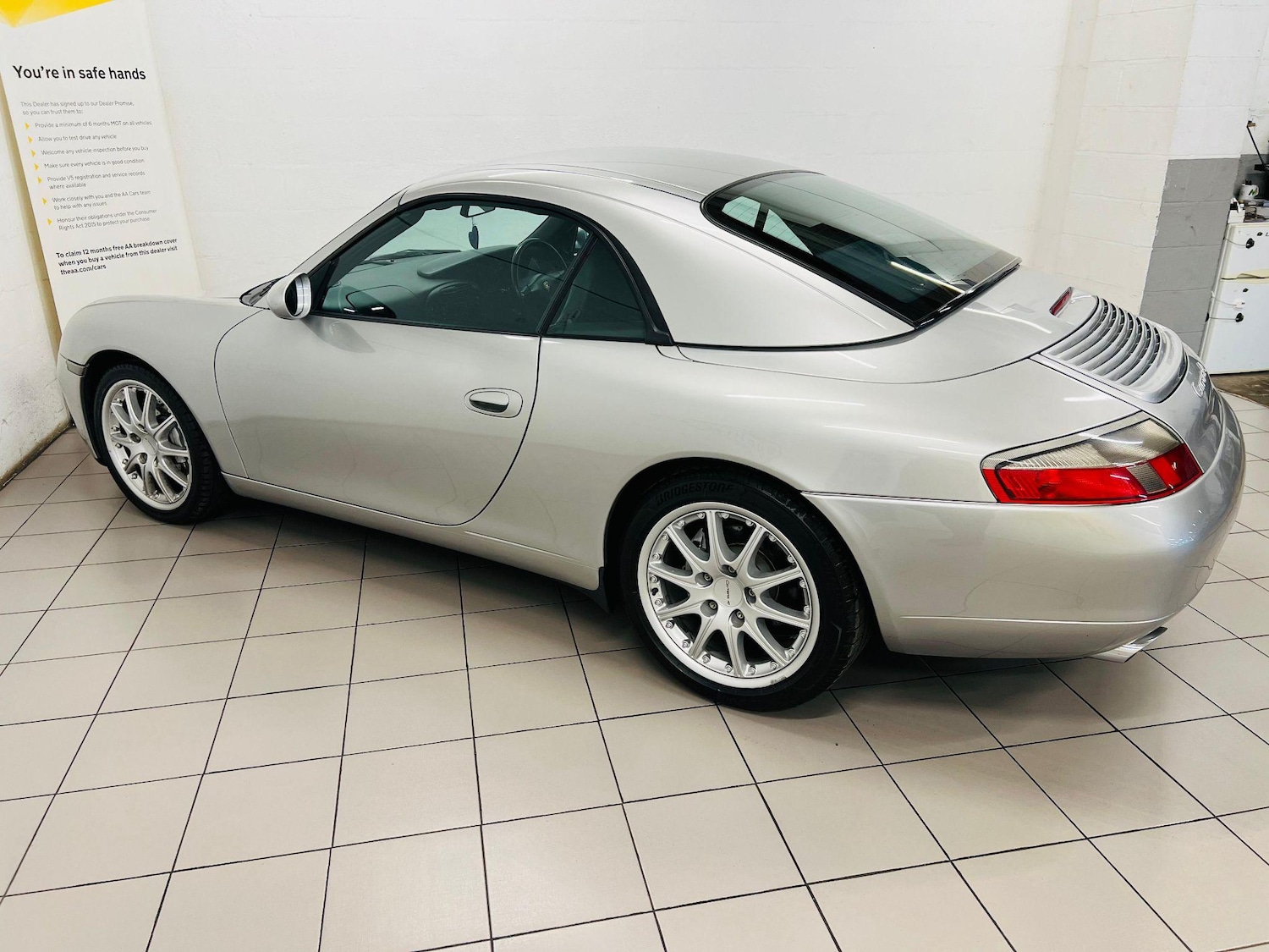 Used Porsche 911 2000 for sale - 76238875: Photo 5