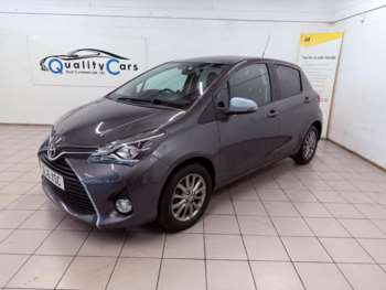 Used Toyota Yaris 2016 for sale - 74776850: Photo