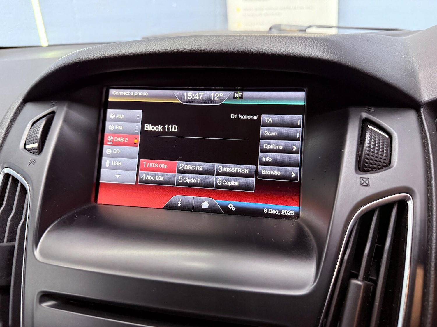 Used Ford Focus 2015 for sale - 76166364: Photo 10