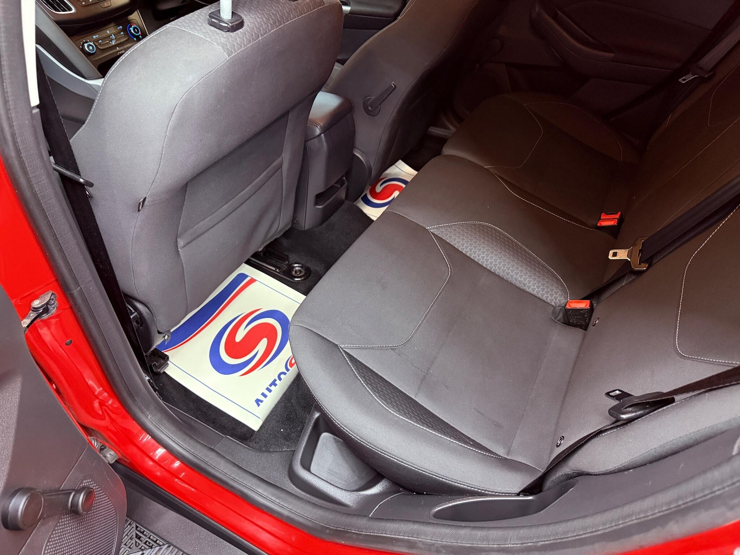 Used Ford Focus 2015 for sale - 76166364: Photo 33