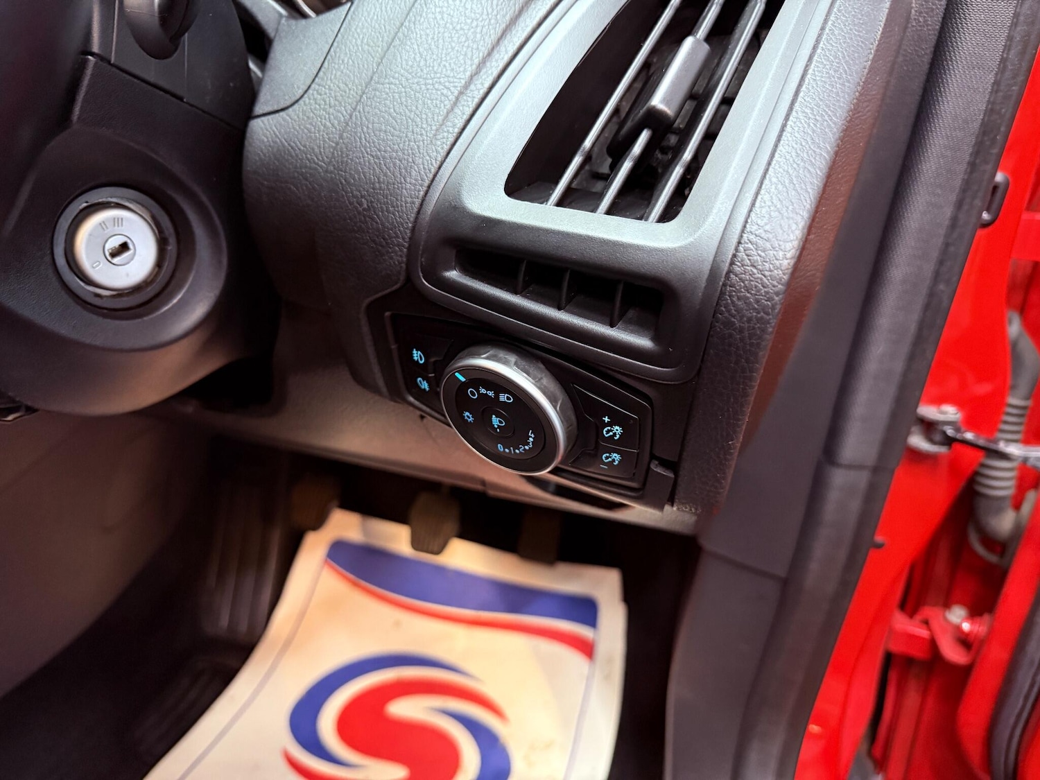 Used Ford Focus 2015 for sale - 76166364: Photo 48