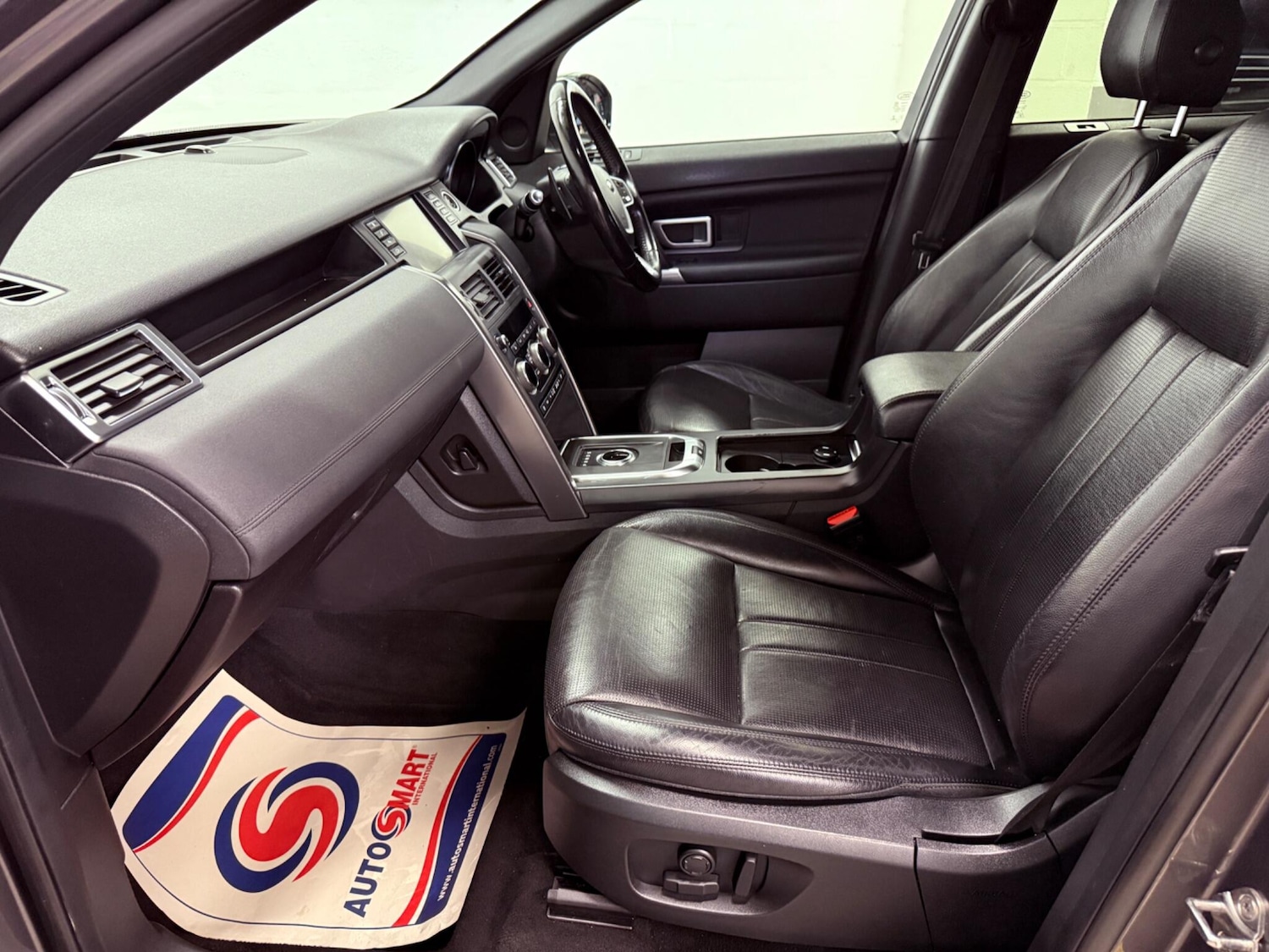 Used Land Rover Discovery Sport 2018 for sale - 77091523: Photo 48