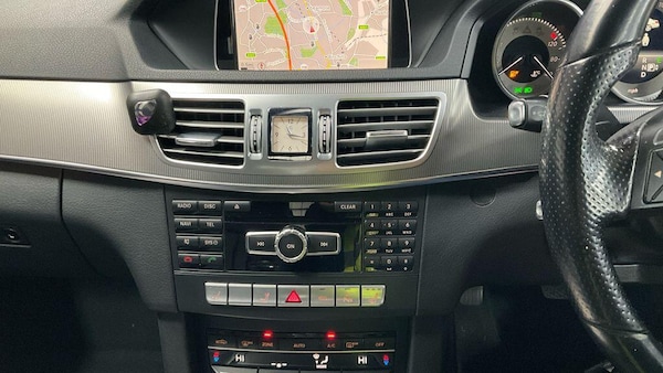 Used Mercedes-Benz E-Class 2014 for sale - 76260045: Photo 9