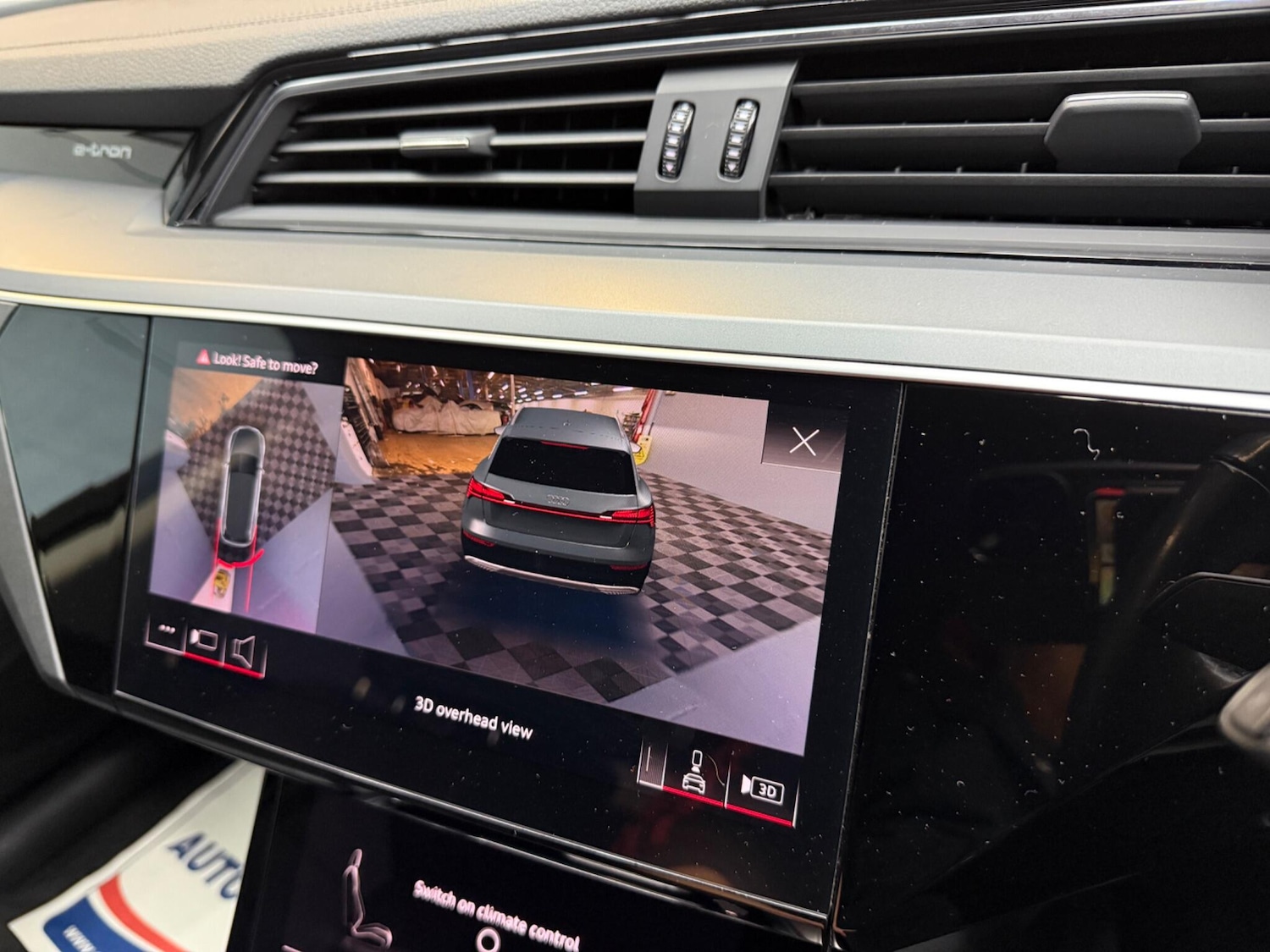 Used Audi e-tron 2020 for sale - 77175394: Photo 10