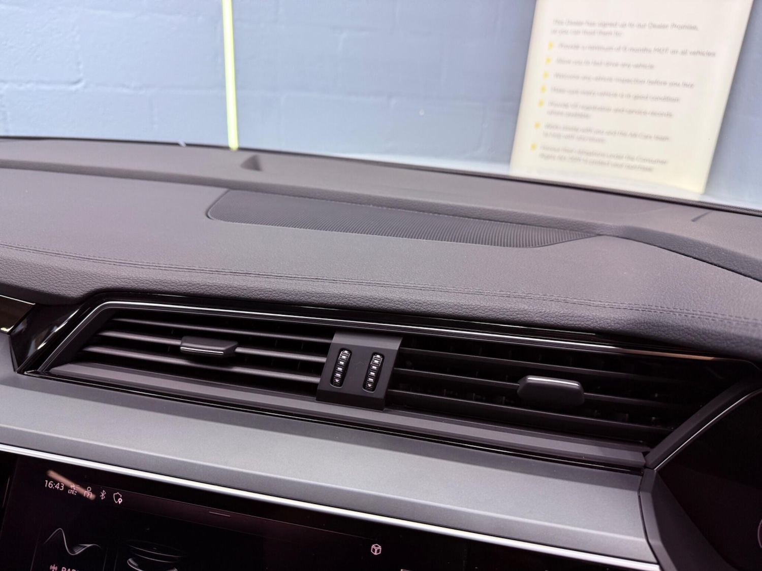 Used Audi e-tron 2020 for sale - 77175394: Photo 24