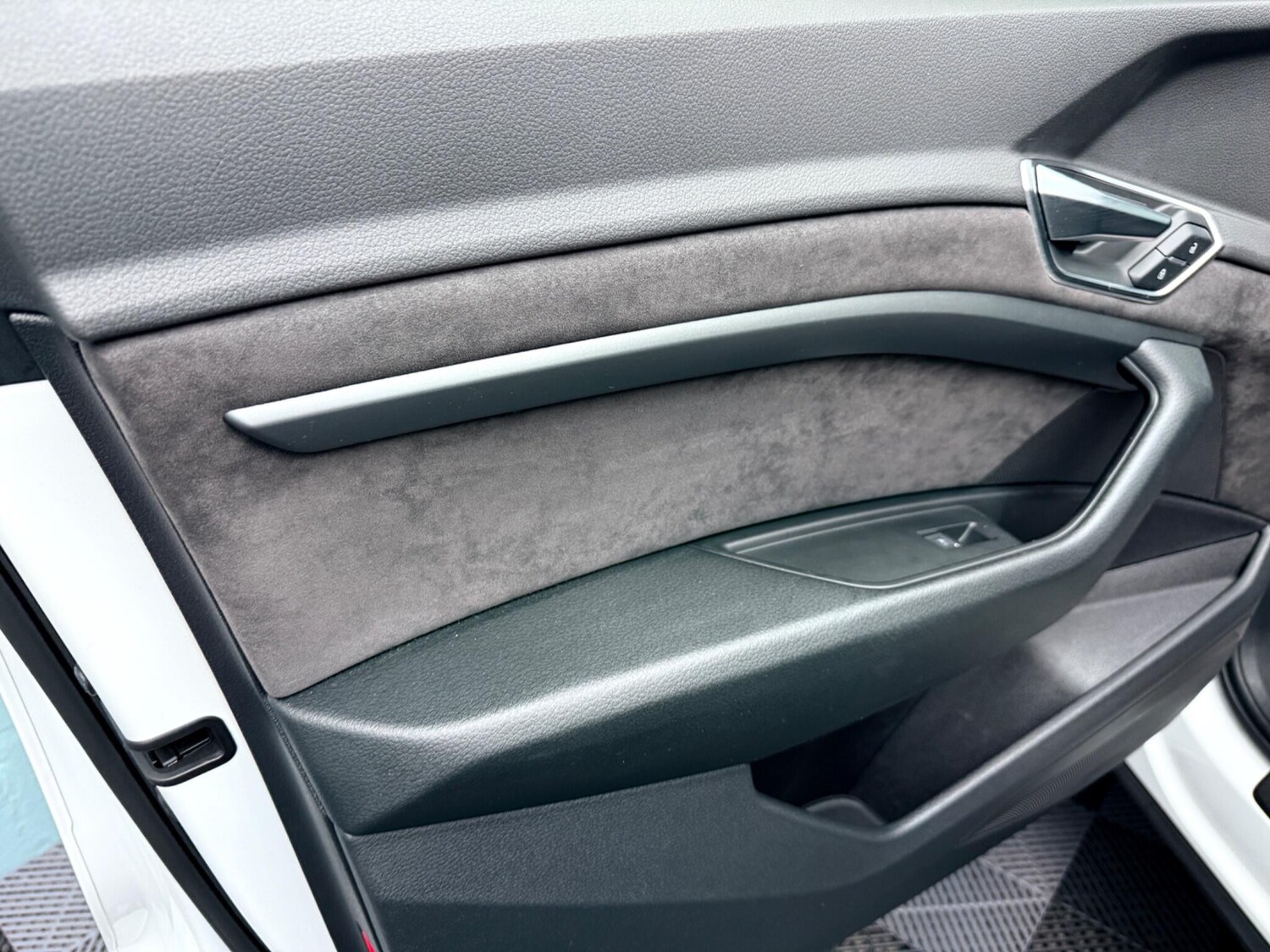 Used Audi e-tron 2020 for sale - 77175394: Photo 36