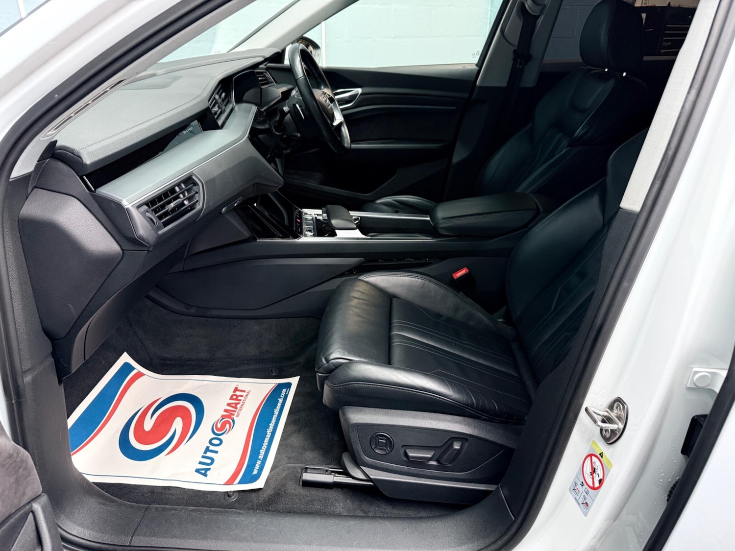 Used Audi e-tron 2020 for sale - 77175394: Photo 42