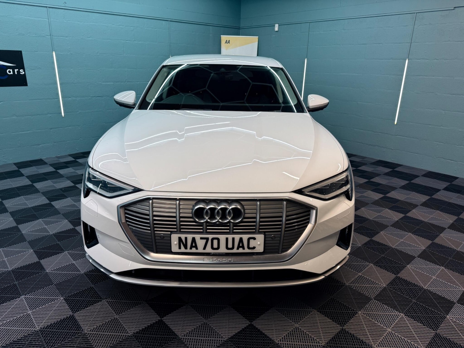 Used Audi e-tron 2020 for sale - 77175394: Photo 8