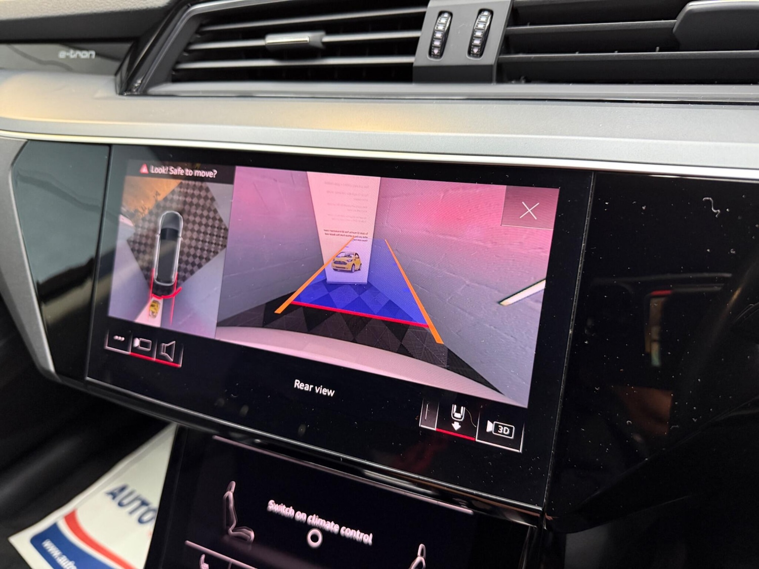 Used Audi e-tron 2020 for sale - 77175394: Photo 9