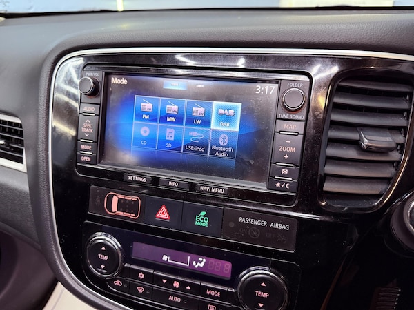Used Mitsubishi Outlander 2014 for sale - 75257898: Photo 10