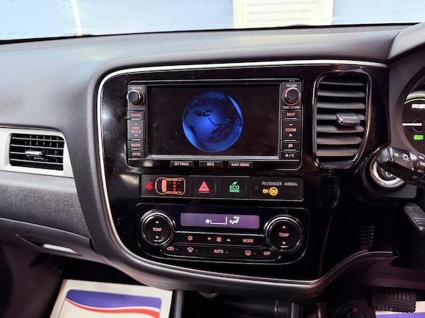 Used Mitsubishi Outlander 2014 for sale - 75257898: Photo 14
