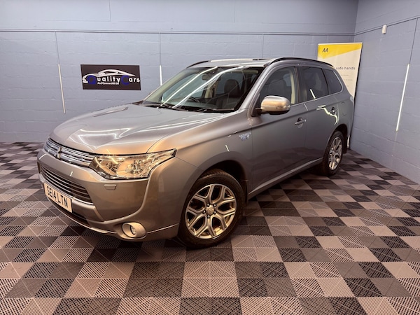 Used Mitsubishi Outlander 2014 for sale - 75257898: Photo 2