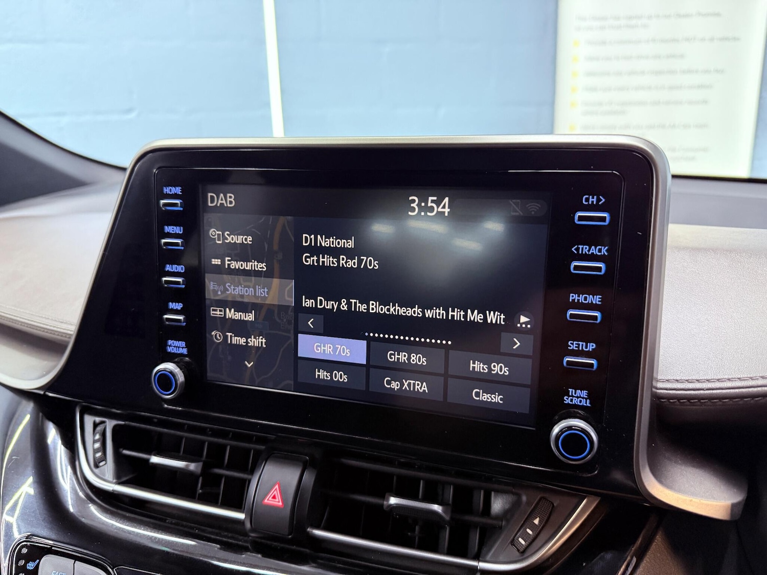 Used Toyota C-HR 2020 for sale - 76214371: Photo 10