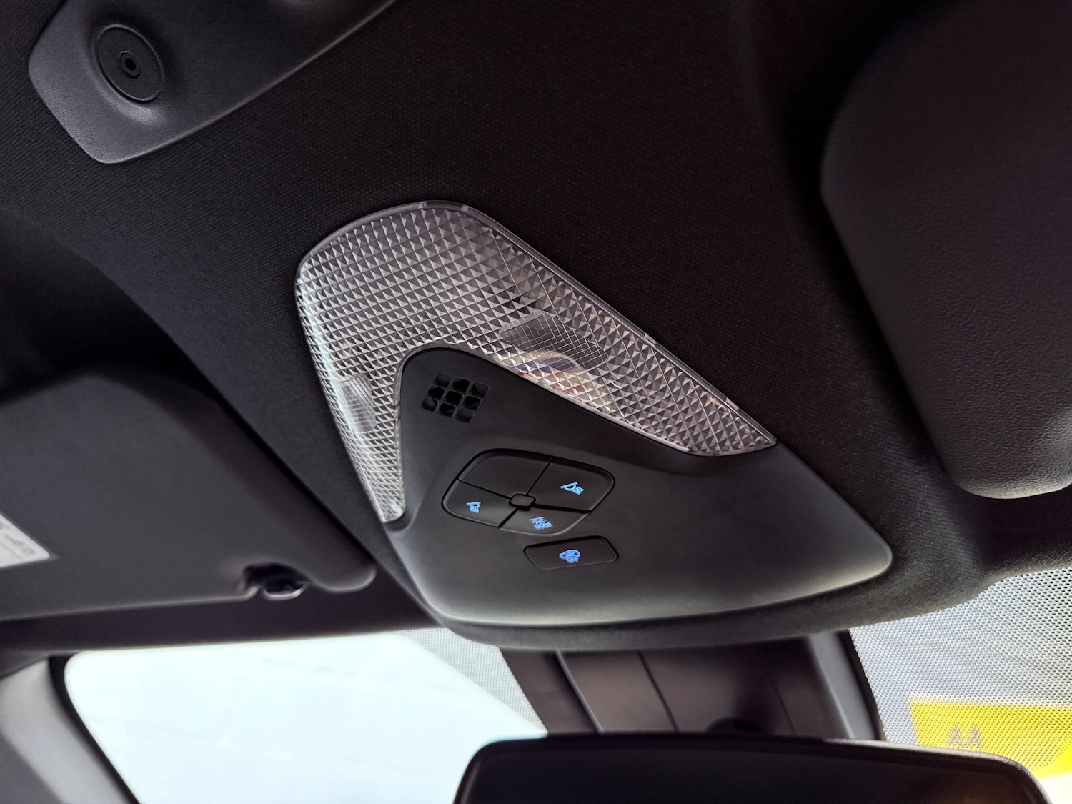 Used Toyota C-HR 2020 for sale - 76214371: Photo 12