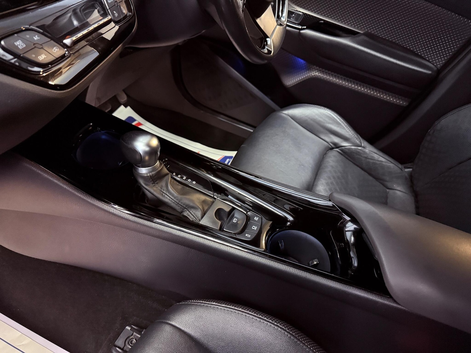 Used Toyota C-HR 2020 for sale - 76214371: Photo 26