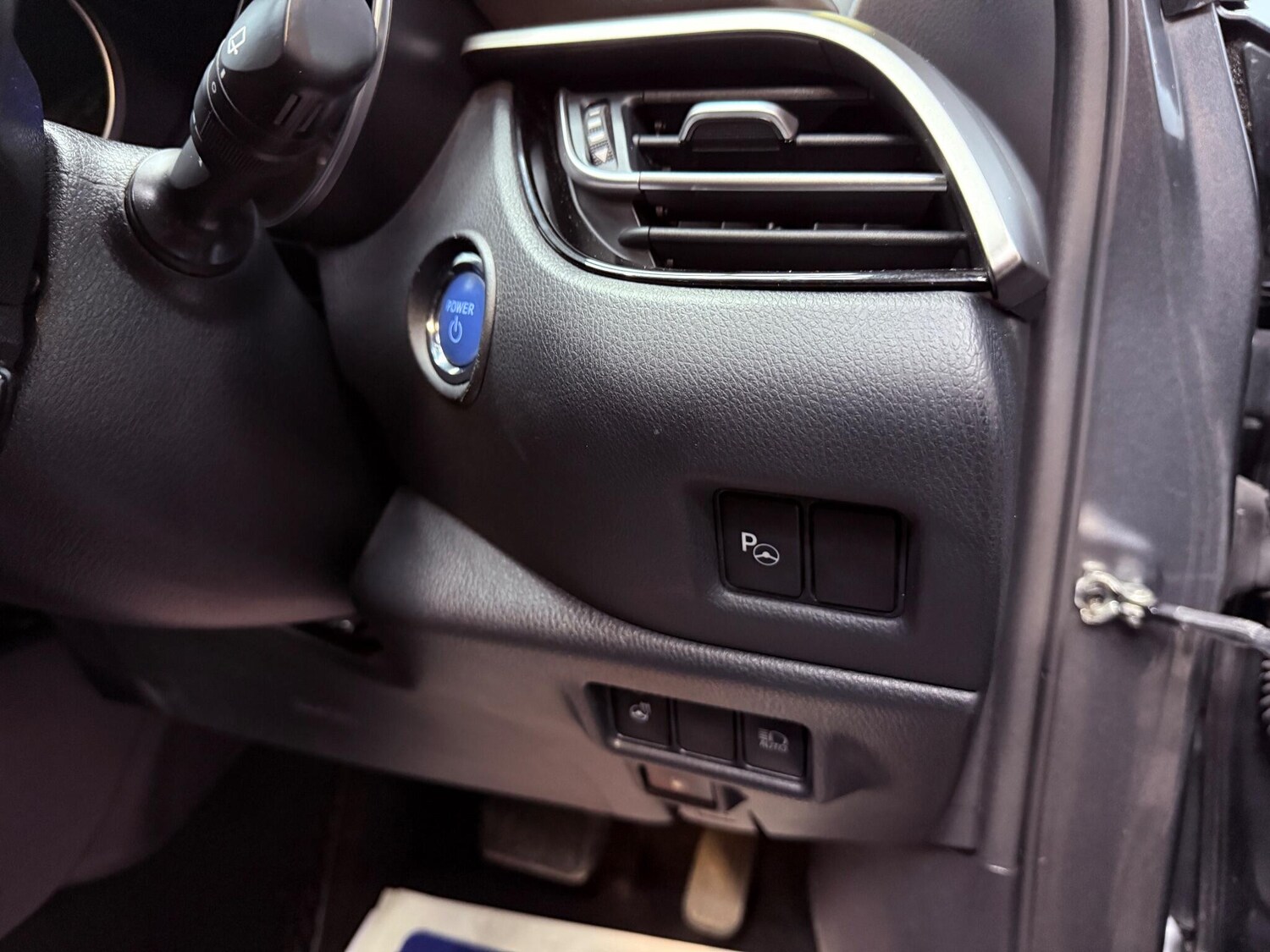 Used Toyota C-HR 2020 for sale - 76214371: Photo 44