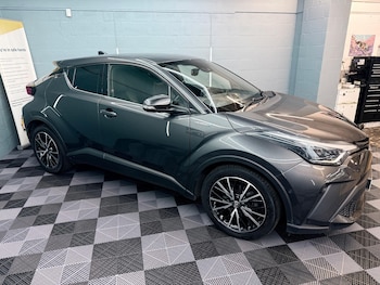 Used Toyota C-HR 2020 for sale - 76214371: Photo
