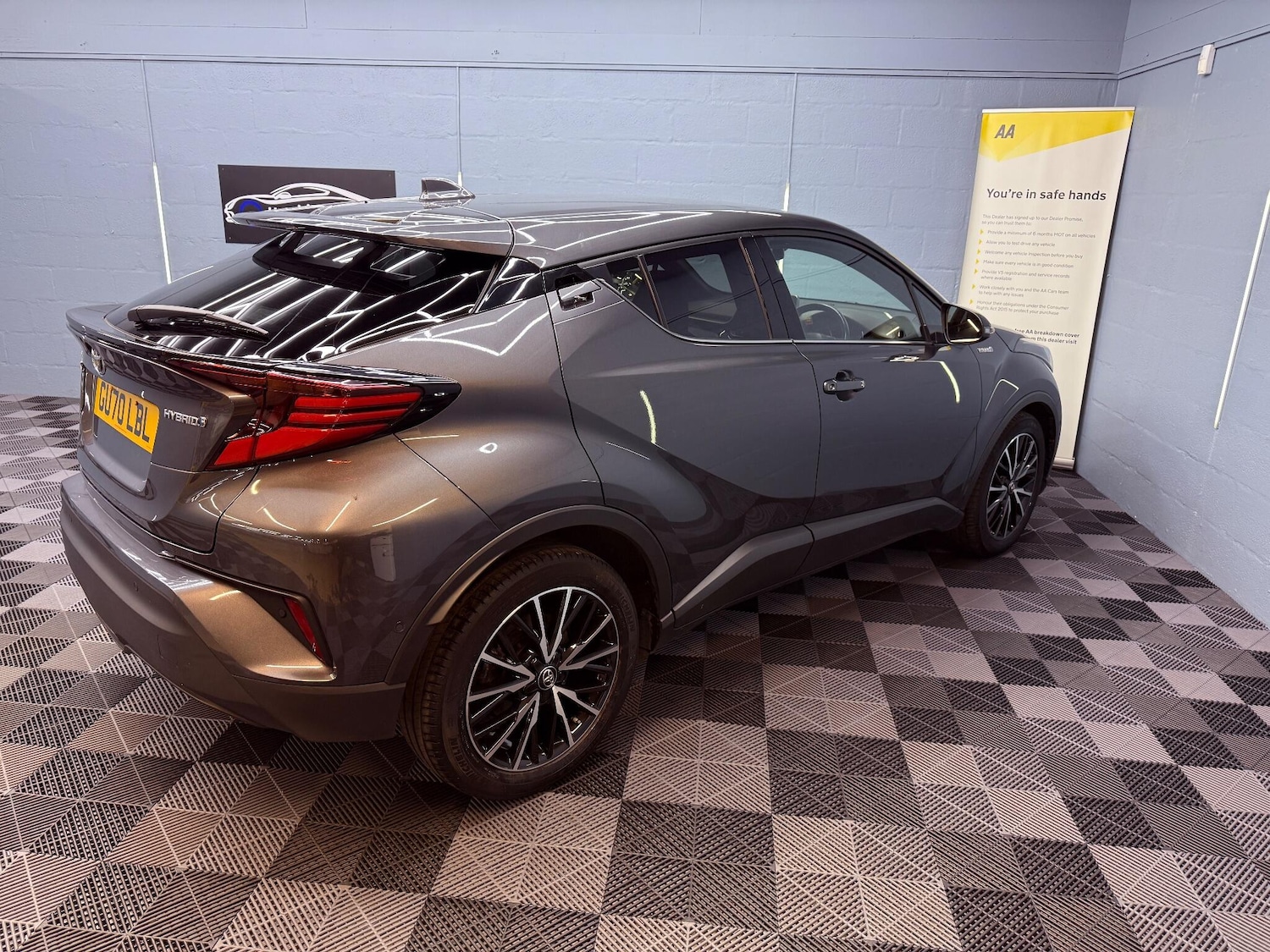 Used Toyota C-HR 2020 for sale - 76214371: Photo 53