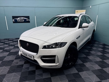 Used Jaguar F-Pace 2016 for sale - 79159157: Photo