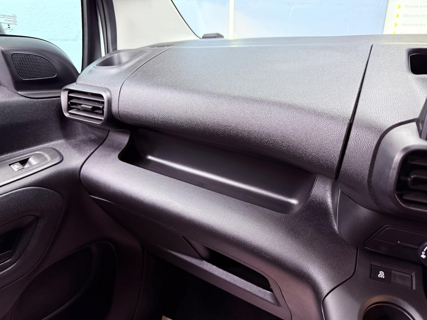 Used Vauxhall Combo 2019 for sale - 75964456: Photo 9