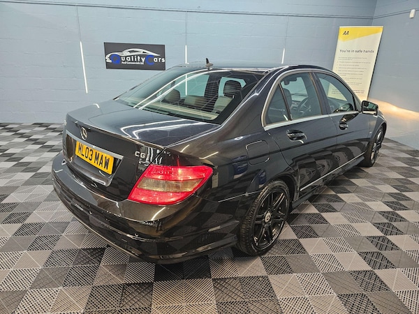 Used Mercedes-Benz C-Class 2010 for sale - 75543996: Photo 11