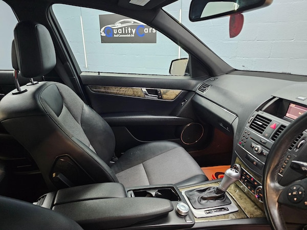Used Mercedes-Benz C-Class 2010 for sale - 75543996: Photo 16