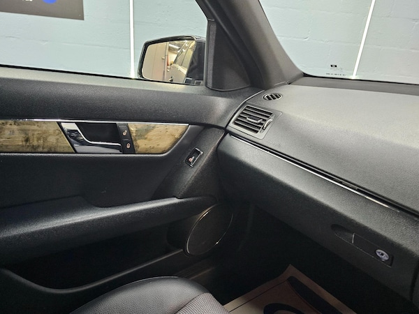 Used Mercedes-Benz C-Class 2010 for sale - 75543996: Photo 23