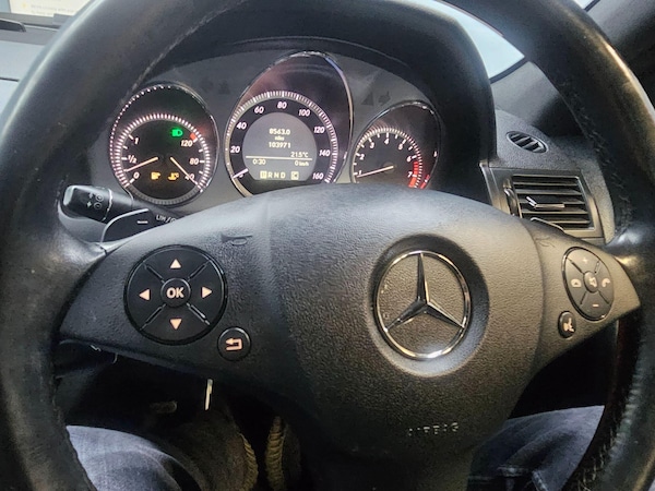 Used Mercedes-Benz C-Class 2010 for sale - 75543996: Photo 27
