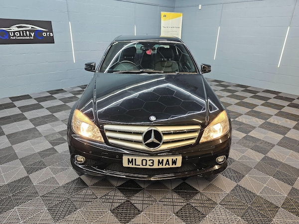 Used Mercedes-Benz C-Class 2010 for sale - 75543996: Photo 3