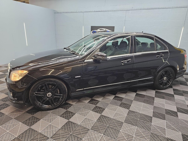 Used Mercedes-Benz C-Class 2010 for sale - 75543996: Photo 8